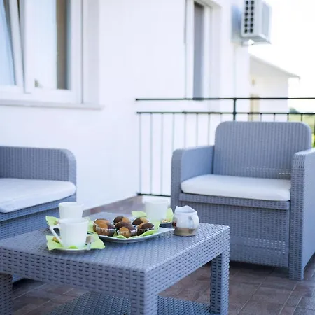 Apartment Grosse In Mit Grossem Pool